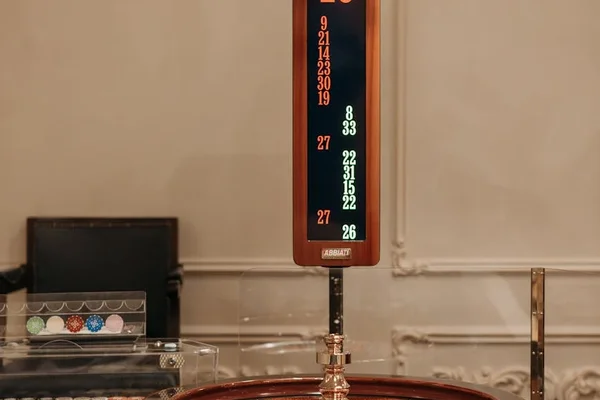 开元棋牌真人游戏